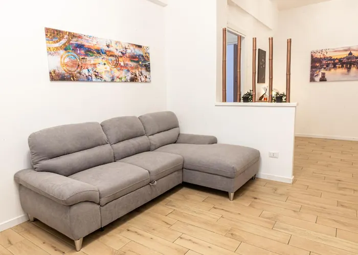Rea House Colli Albani - B&brother's Roma