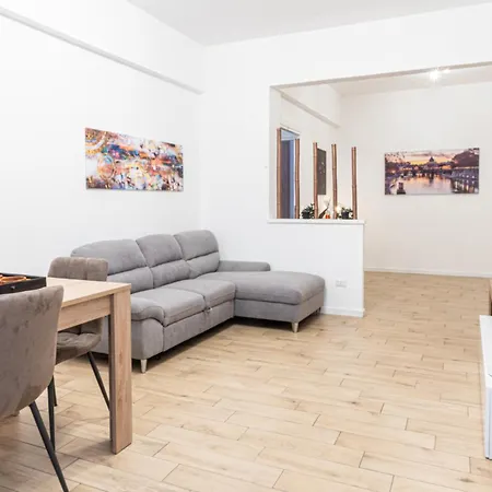 Rea House Colli Albani - B&brother's